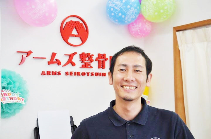 コミュニケーションを取りながら行う【アームズ整骨院】の交通事故施術